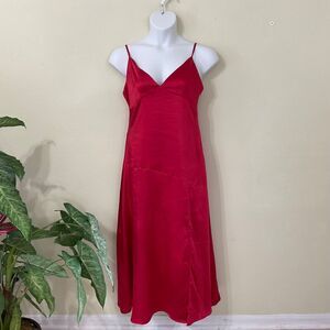 Altar’d State Satin Maxi Prom women’s Size Large adjustable straps w side zip.